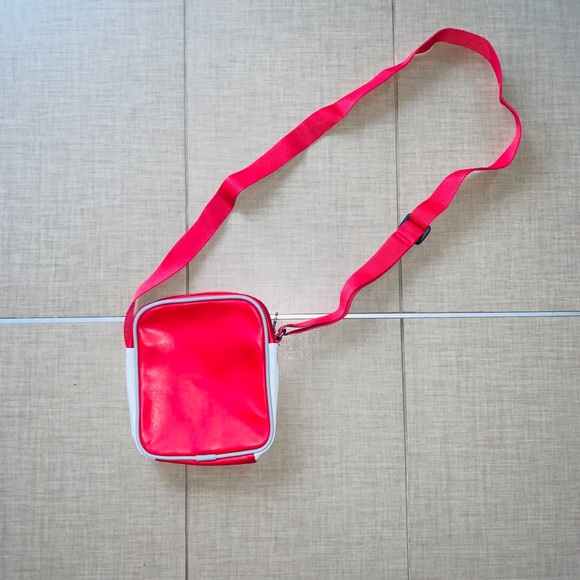 Sacoche Puma - Picture 2 of 3